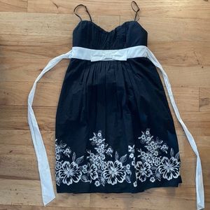 Black White embroidered flowers homecoming dress